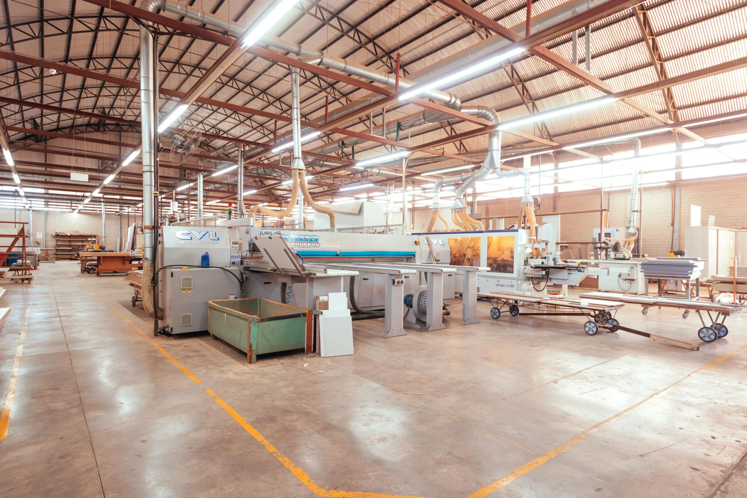 Taller de fabricación de muebles de madera